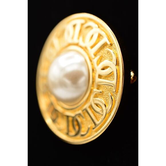 Christian Dior Vintage Logo Pin Brooch Pearl CD Monogram Gold Signed 1980s BinJ - Picture 2 of 12